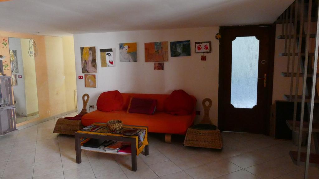 Affittacamere Casa Di Valu' *