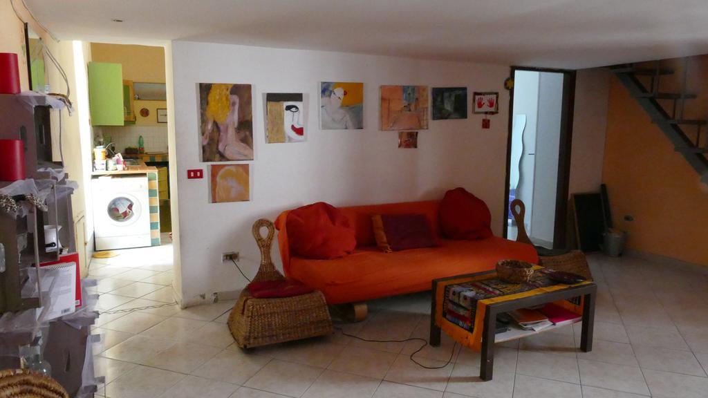 Affittacamere Casa Di Valu' Napoli